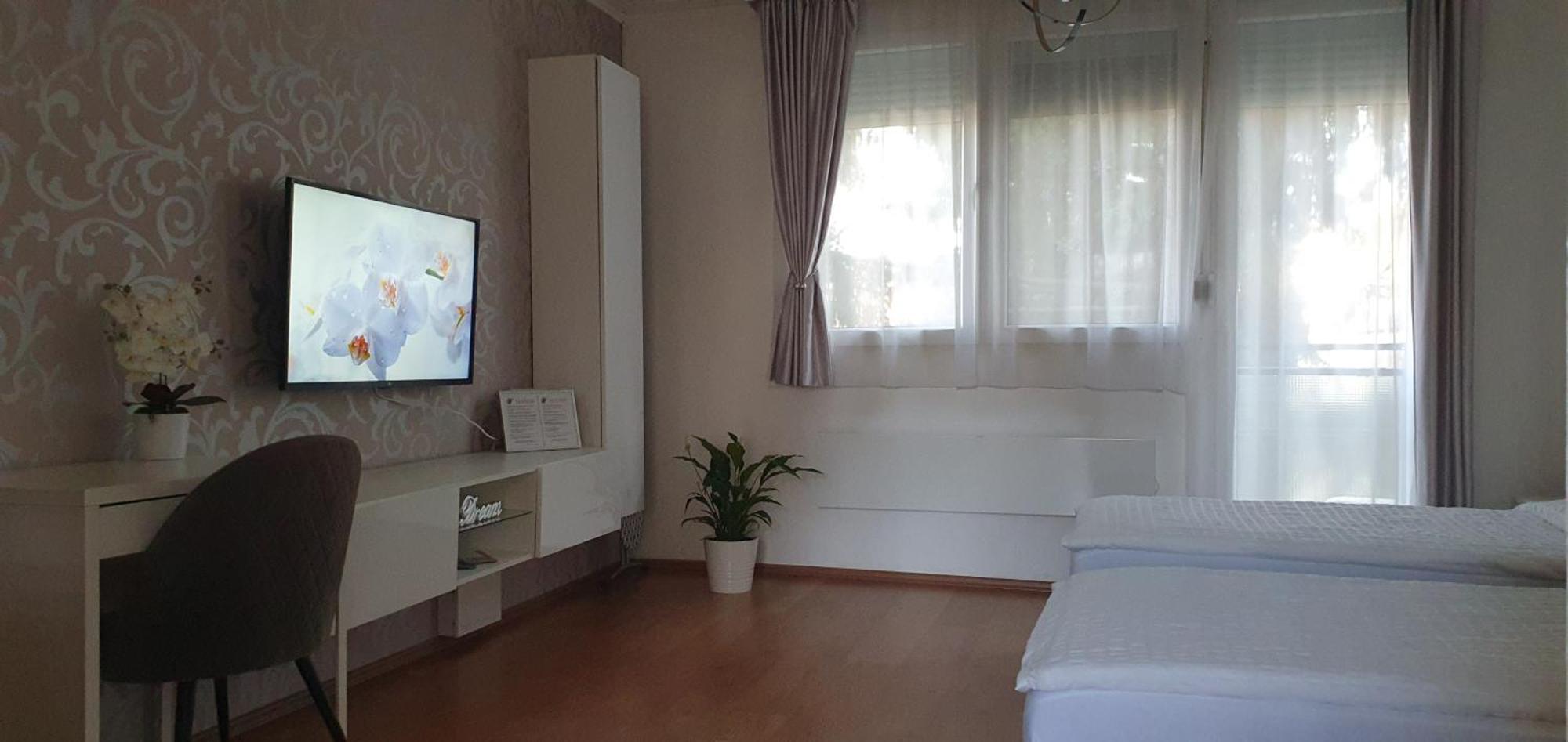 Orchidea Apartman Godollo Exterior photo